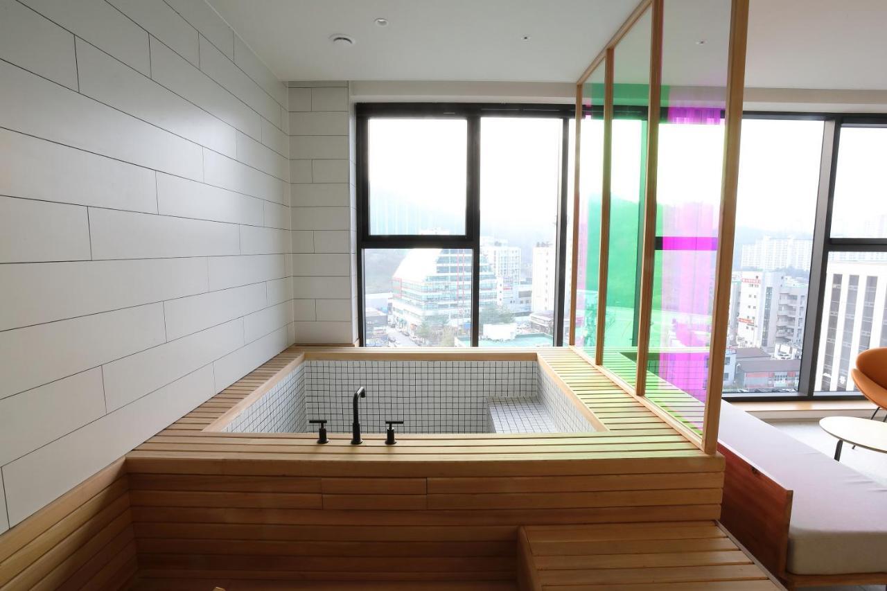 Orchid Hotel Wonju Eksteriør bilde